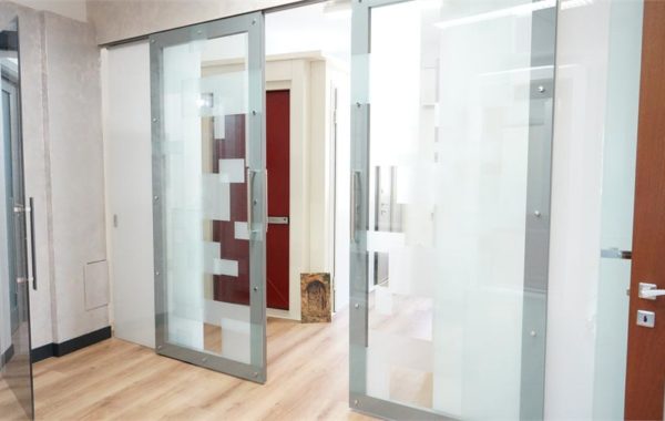 Showroom – Porte